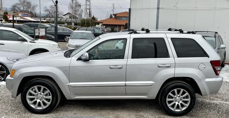 Jeep Grand cherokee 3.0TDI OVERLAND Image 8